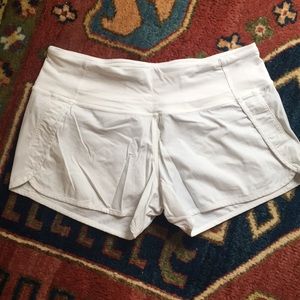 Lululemon Shorts size 6